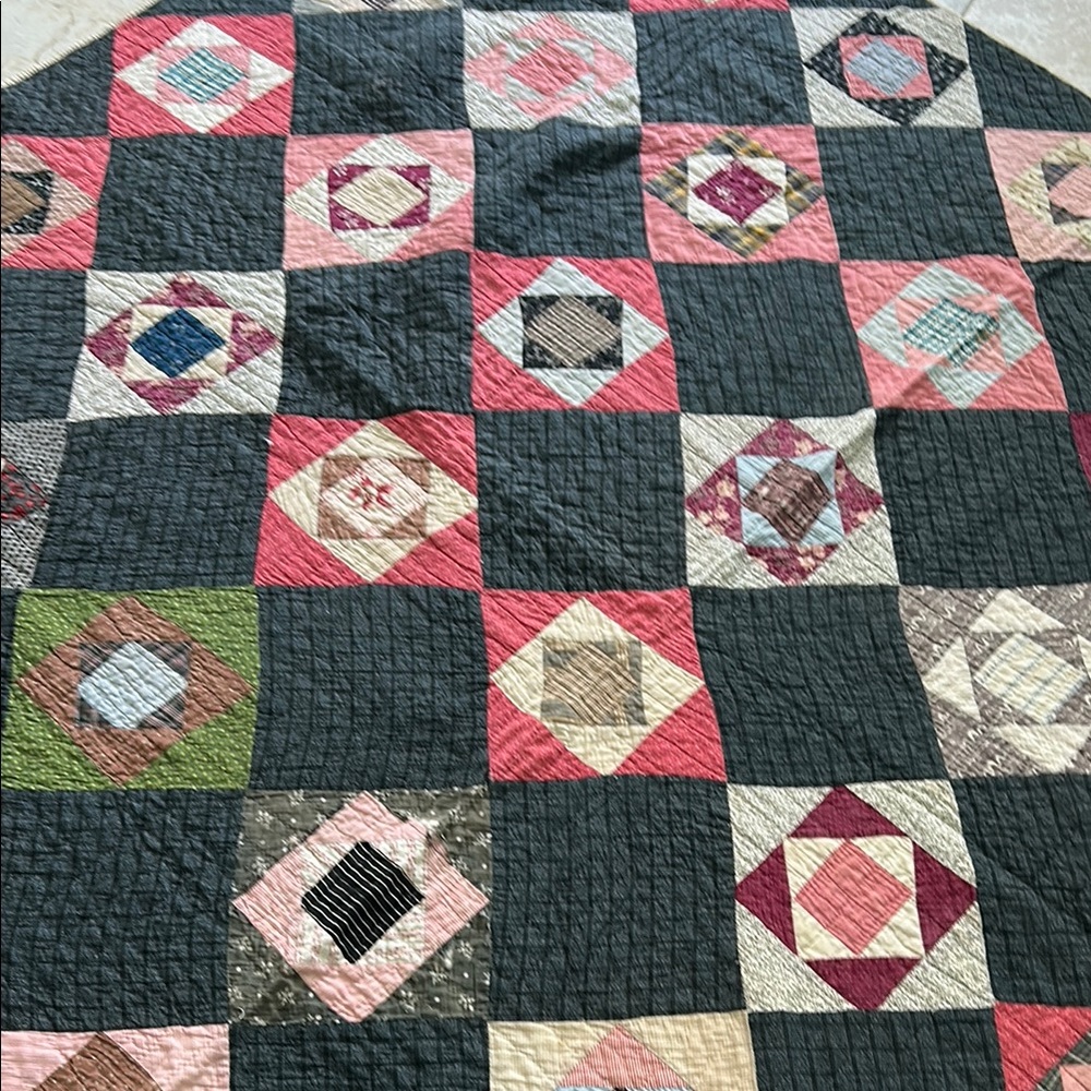 SALE❗️Patchwork Quilt 1880s Pennsylvania Square within Square within Square! - Picture 6 of 17